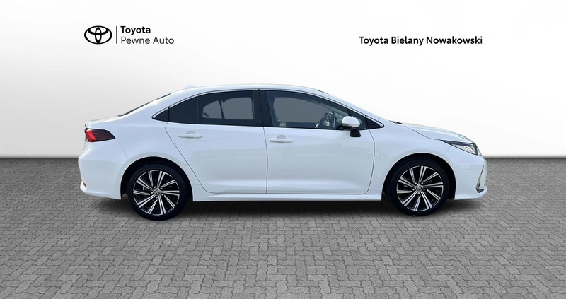 Toyota Corolla cena 105900 przebieg: 24582, rok produkcji 2022 z Cedynia małe 379